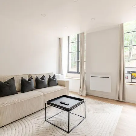 Parking Gratuit * ألبي