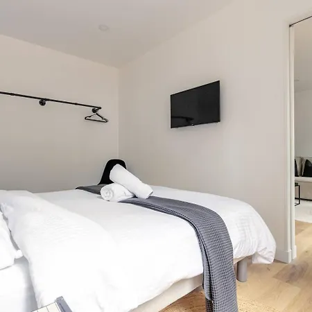 Parking Gratuit ألبي