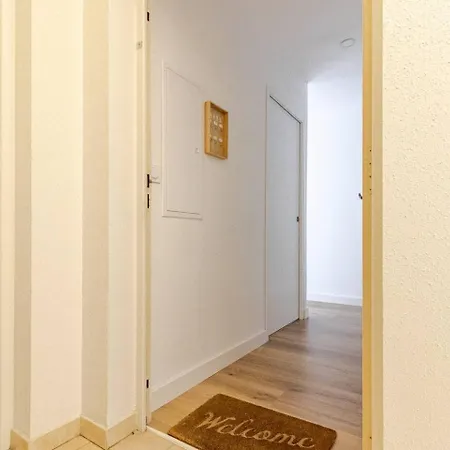 Parking Gratuit * ألبي